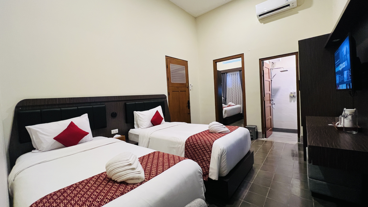 Preview of Deluxe room - Image 2